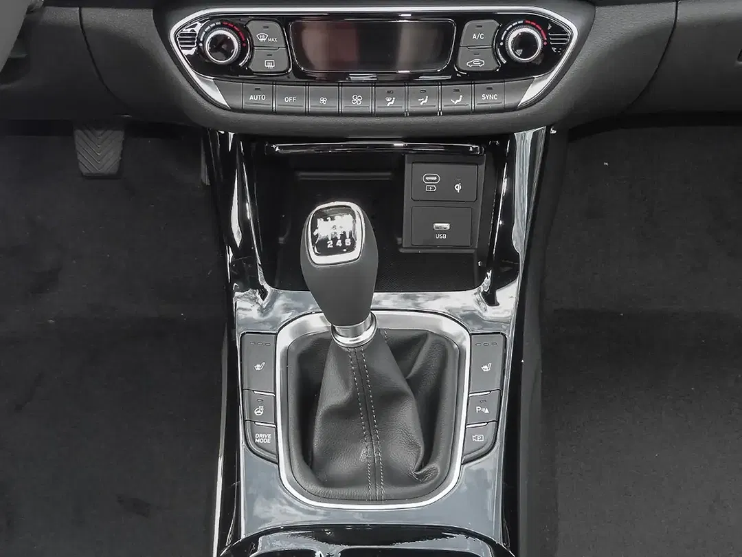 Hyundai i30 - Thumbnail 11