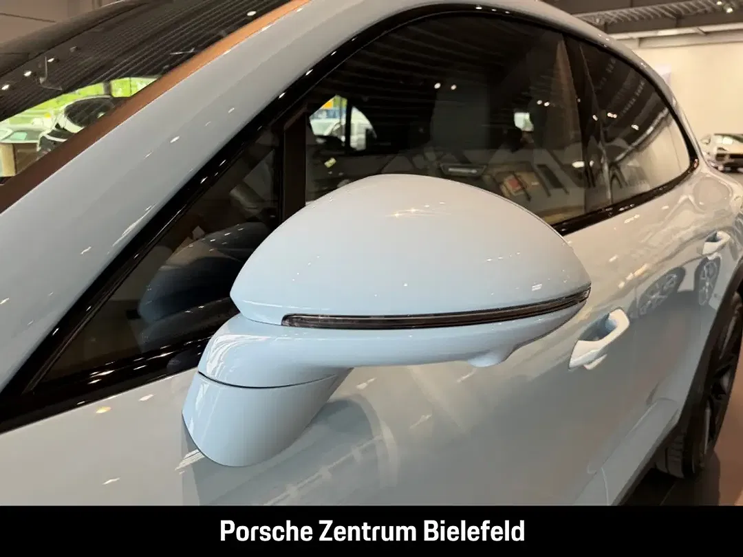 Porsche Macan - Thumbnail 11