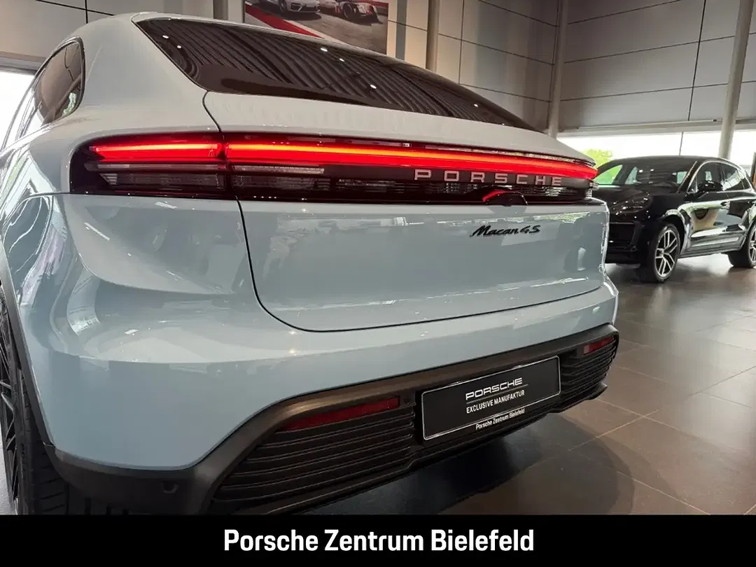 Porsche Macan - Thumbnail 12