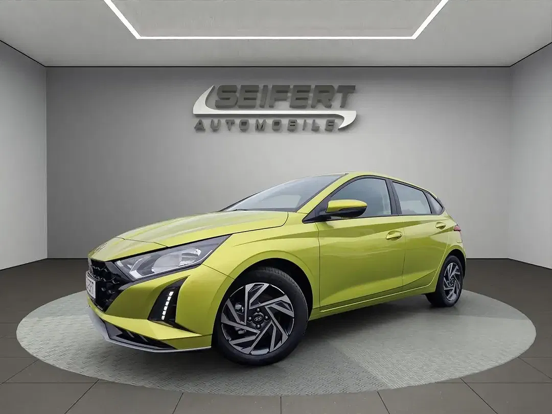 Hyundai i20 - Thumbnail 1
