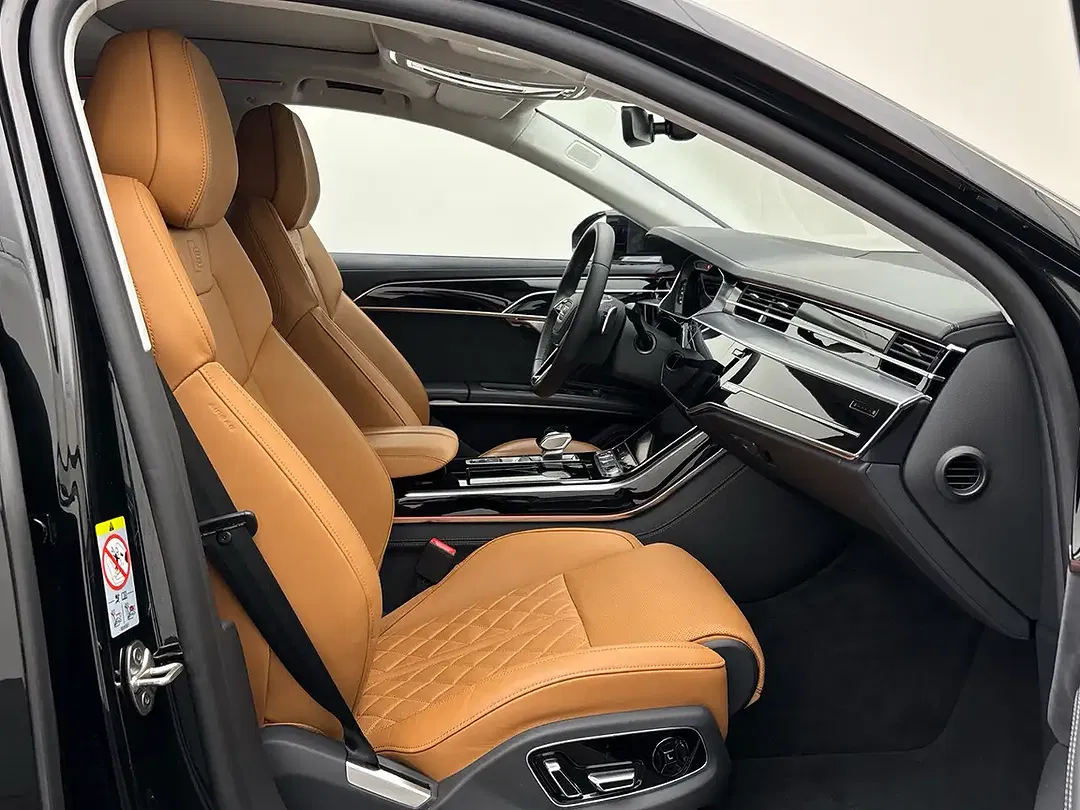 Audi S8 - Thumbnail 10