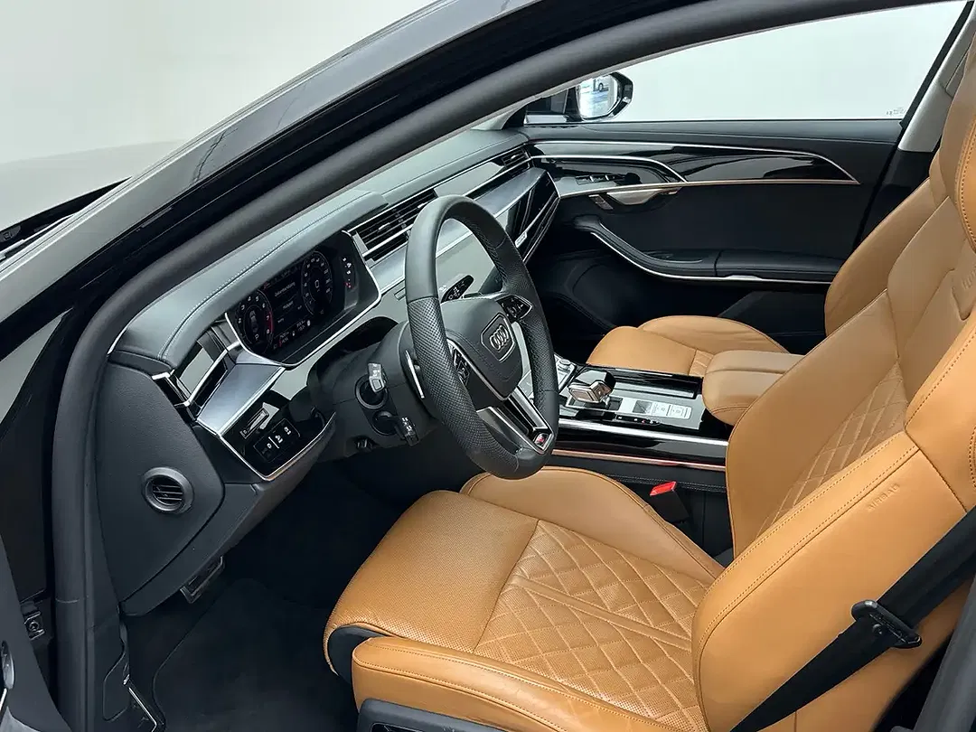 Audi S8 - Thumbnail 9