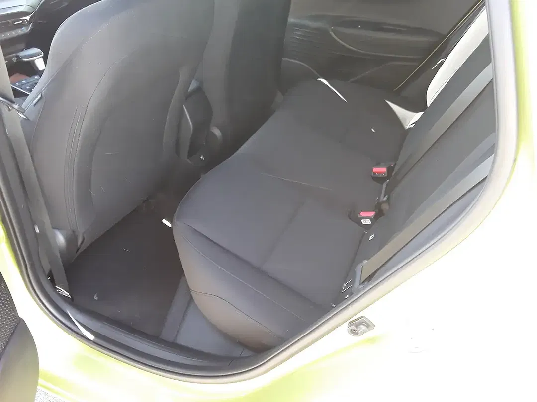 Hyundai i20 - Thumbnail 8