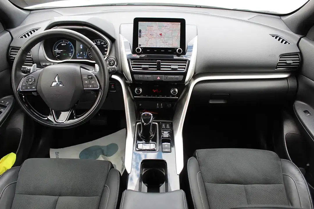 Mitsubishi Eclipse Cross - Thumbnail 10