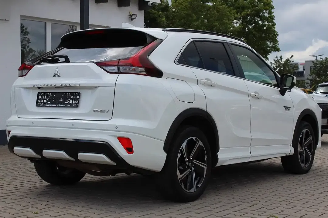 Mitsubishi Eclipse Cross - Thumbnail 6