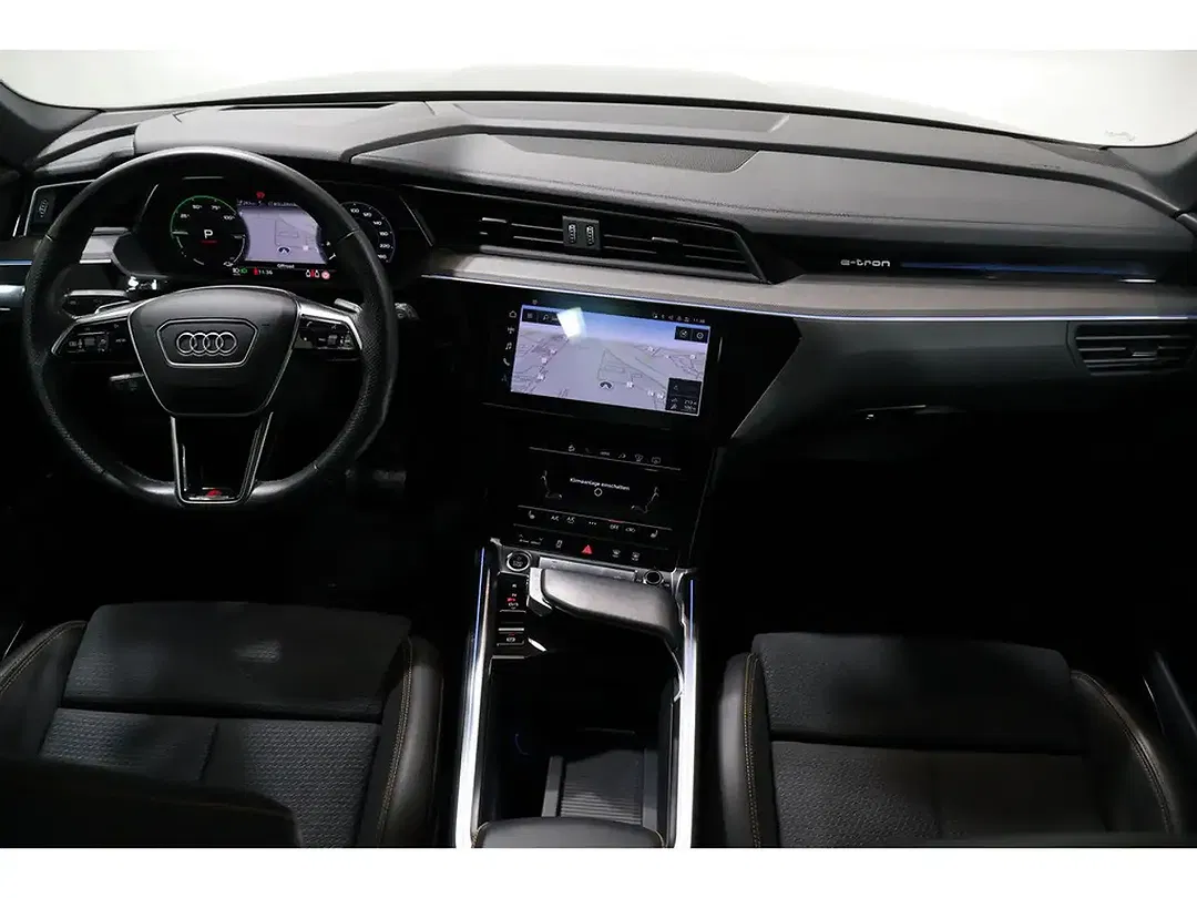 Audi e-tron - Thumbnail 8