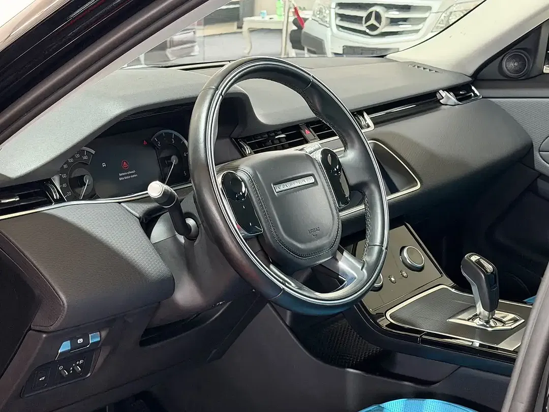 Land Rover Range Rover Evoque - Thumbnail 9