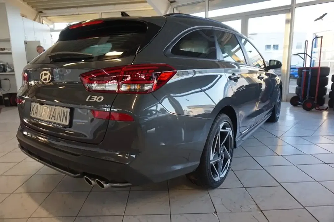 Hyundai i30 - Thumbnail 4