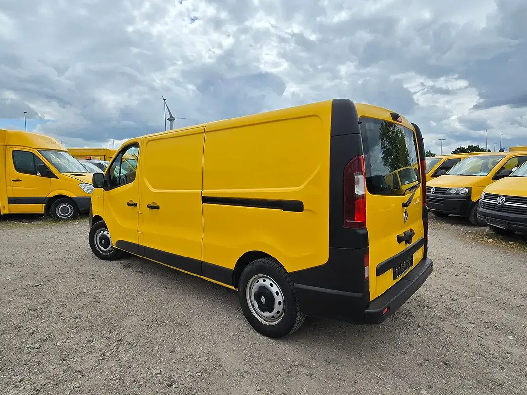 Renault Trafic - Thumbnail 4