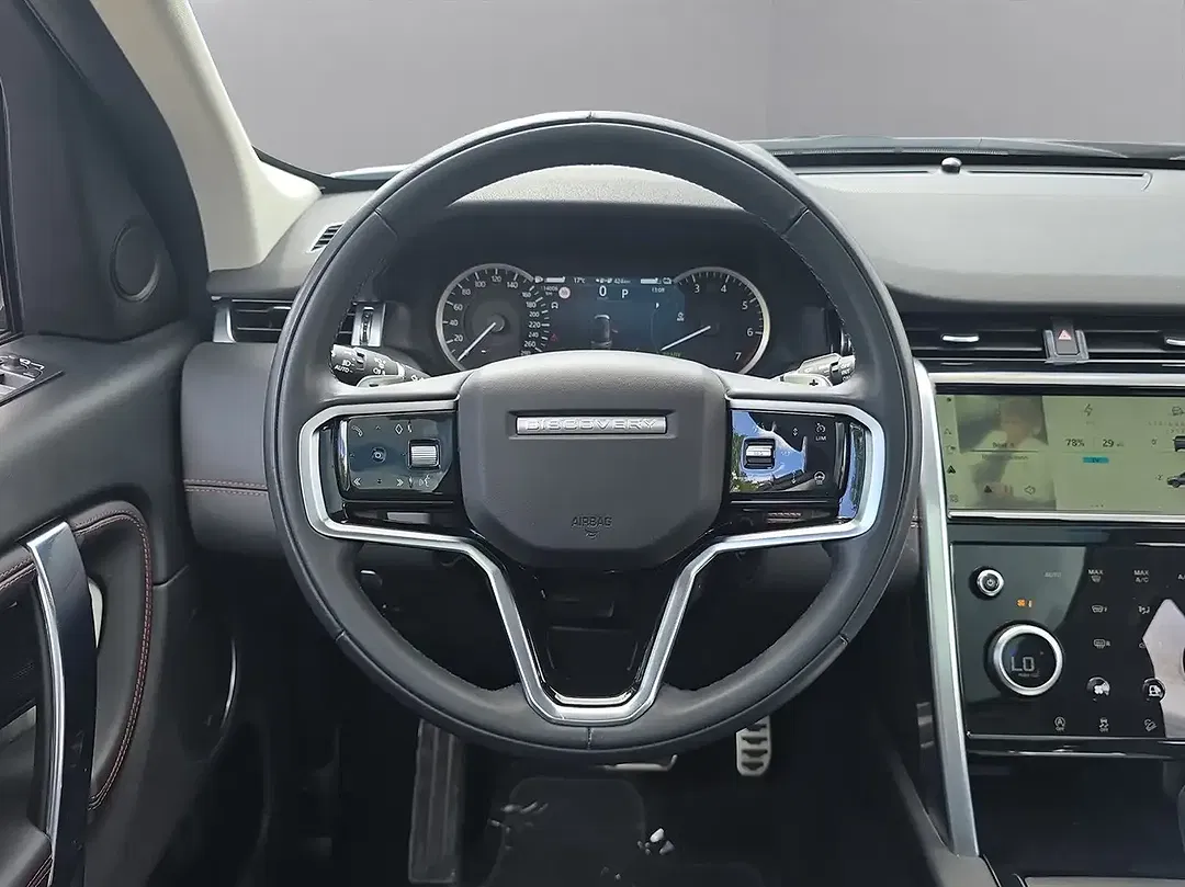 Land Rover Discovery Sport - Thumbnail 15