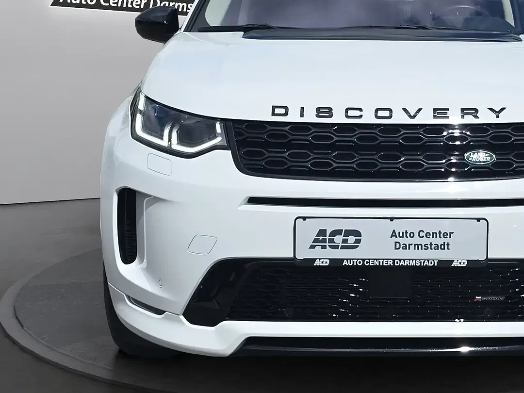 Land Rover Discovery Sport - Thumbnail 3