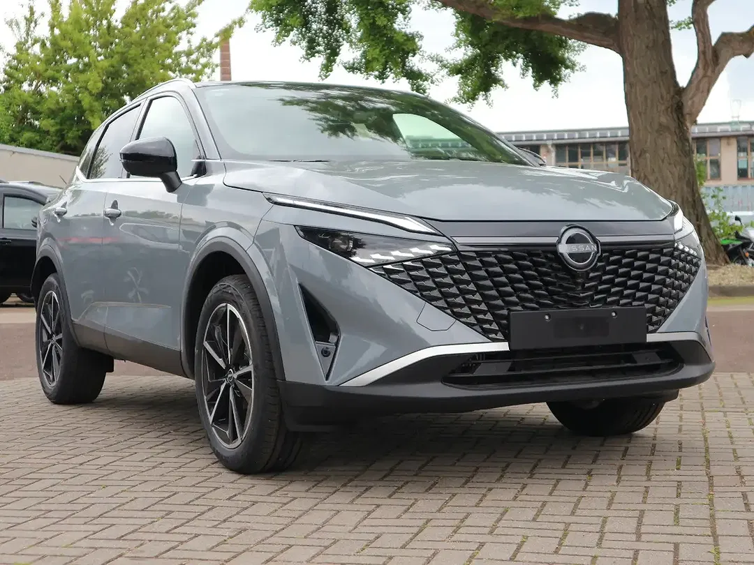 Nissan Qashqai - Thumbnail 4