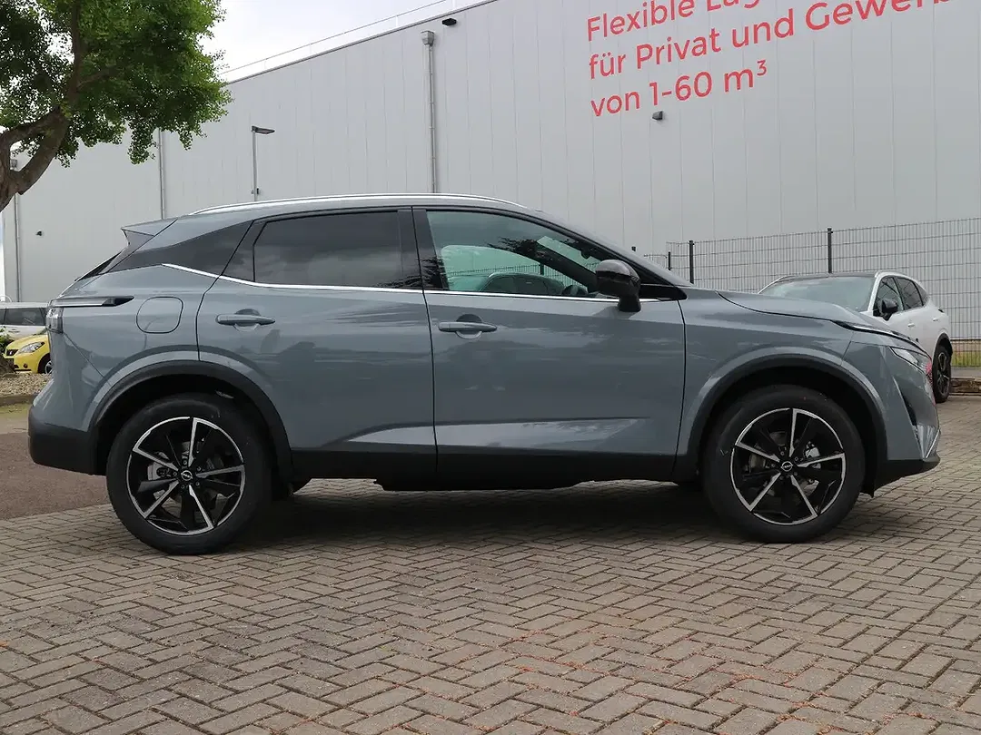Nissan Qashqai - Thumbnail 9