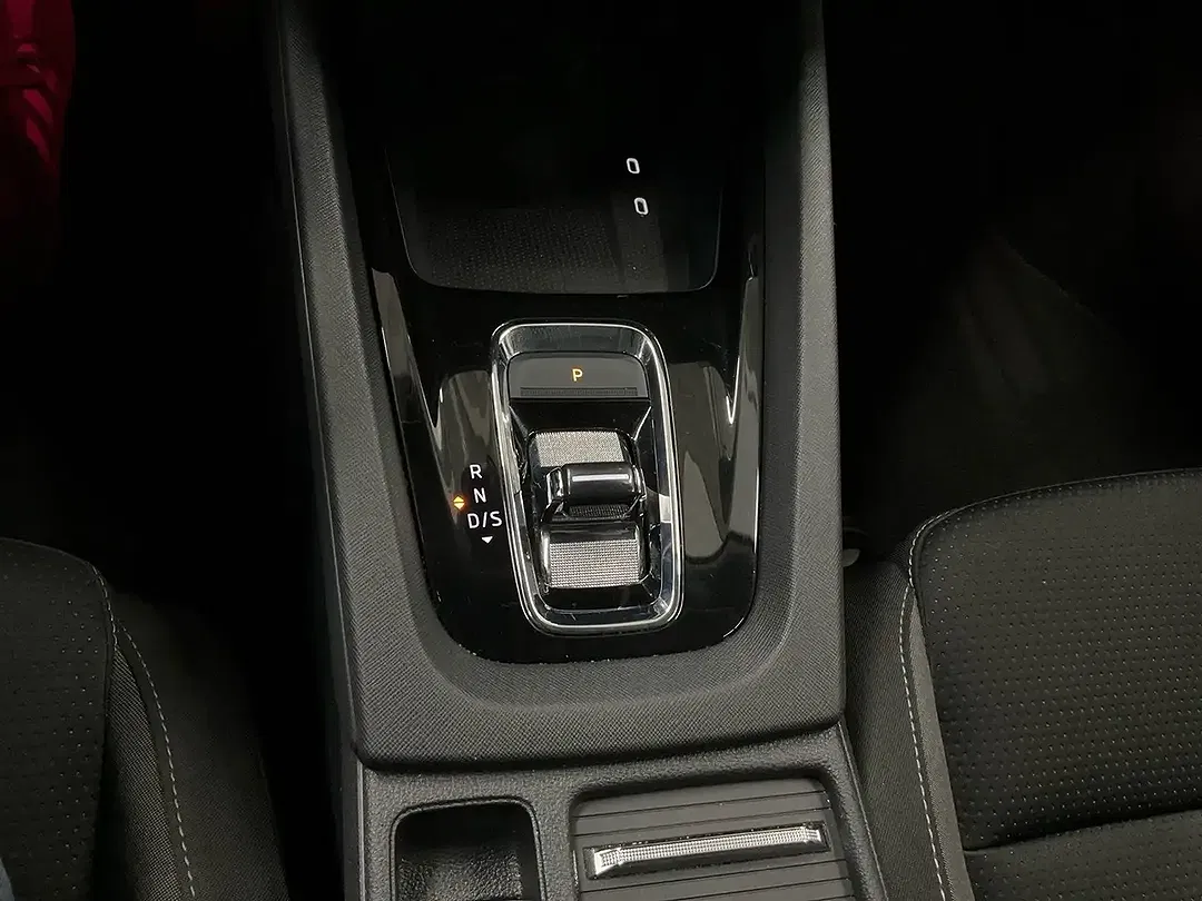 Skoda Octavia - Thumbnail 14