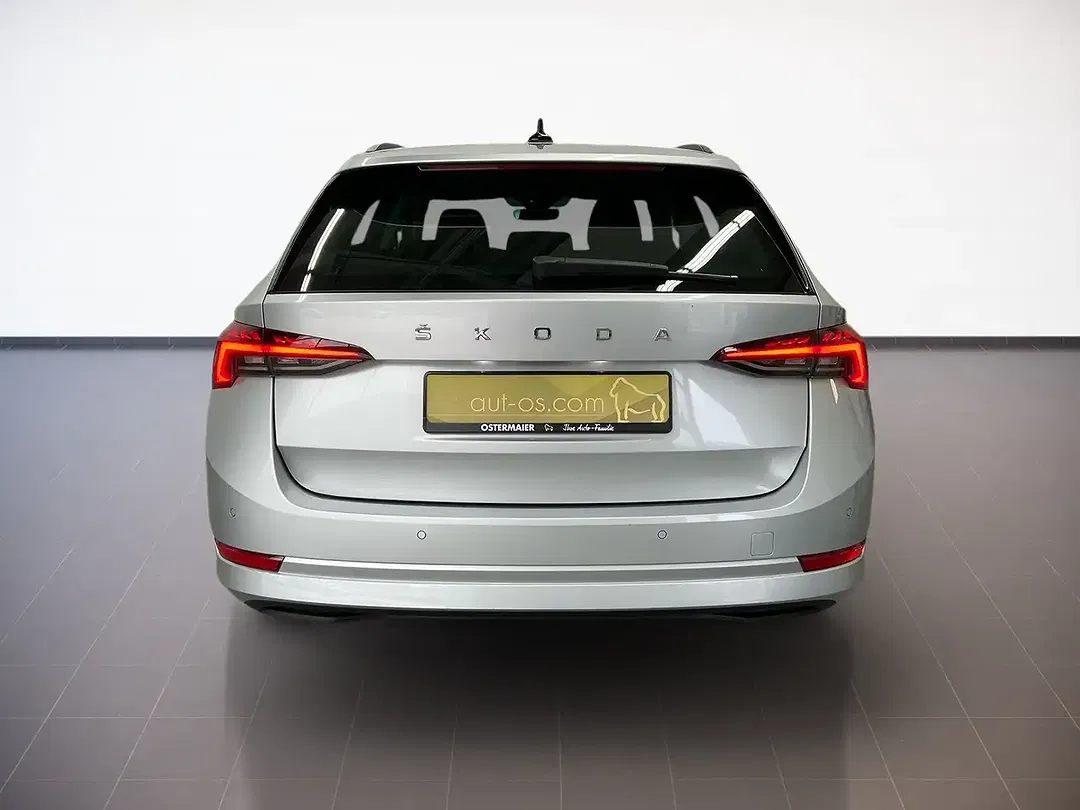 Skoda Octavia - Thumbnail 4