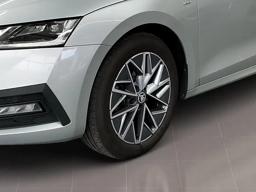 Skoda Octavia - Thumbnail 6