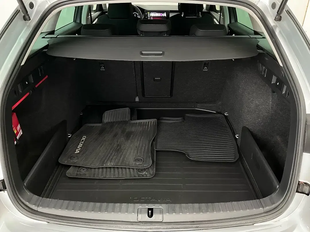 Skoda Octavia - Thumbnail 7