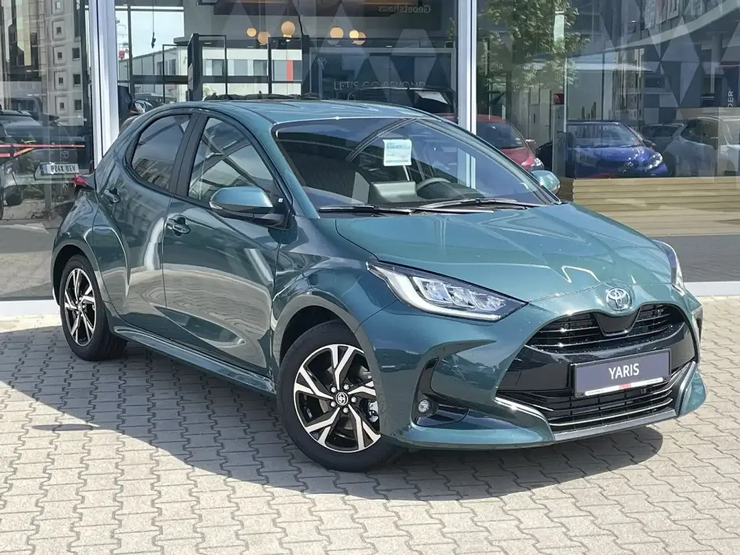 Toyota Yaris - Thumbnail 2