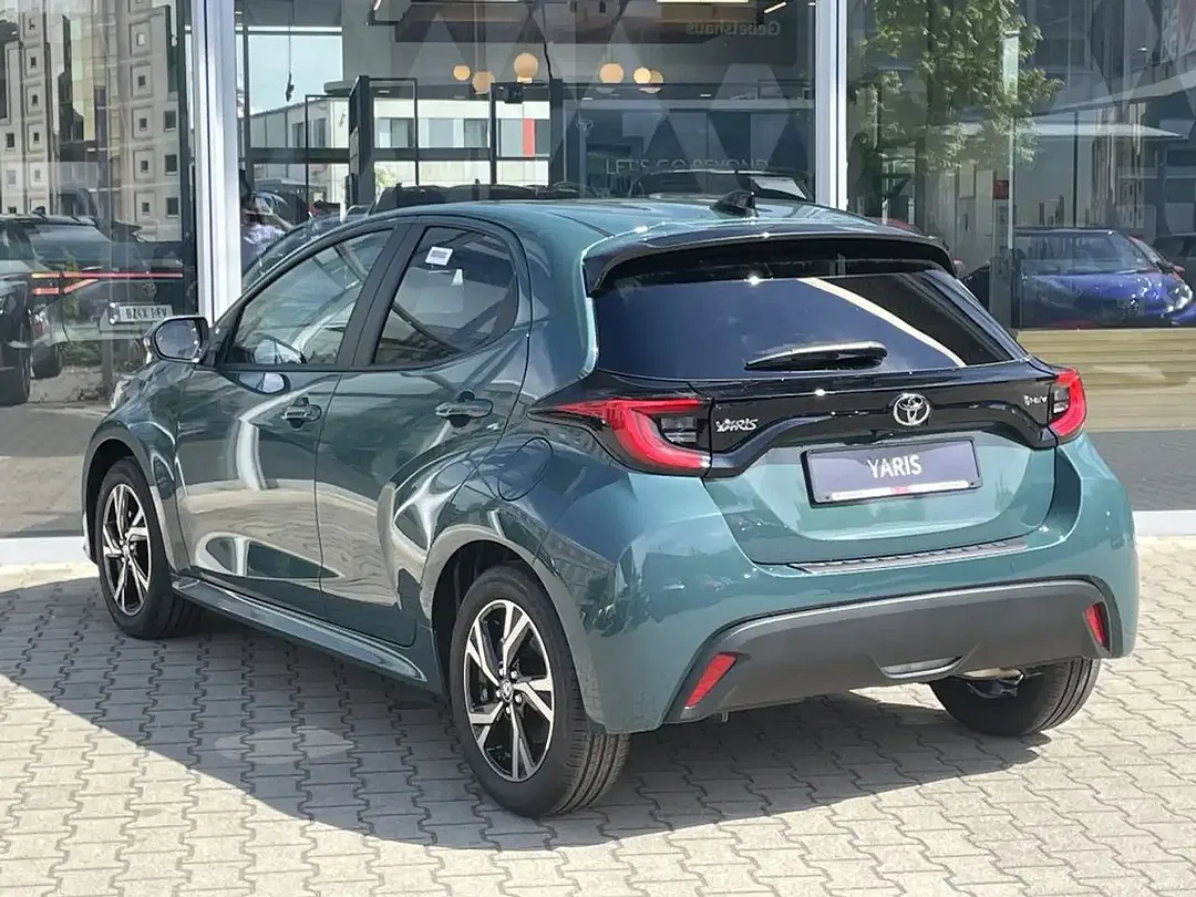 Toyota Yaris - Thumbnail 5