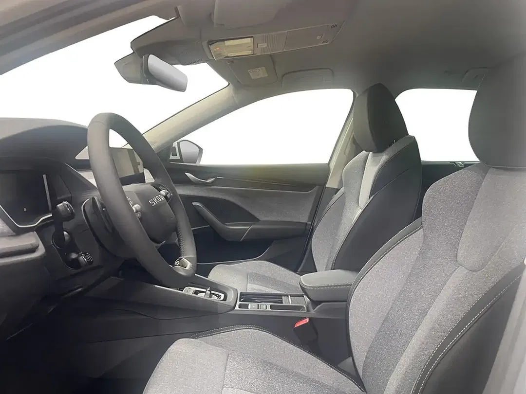 Skoda Octavia - Thumbnail 12