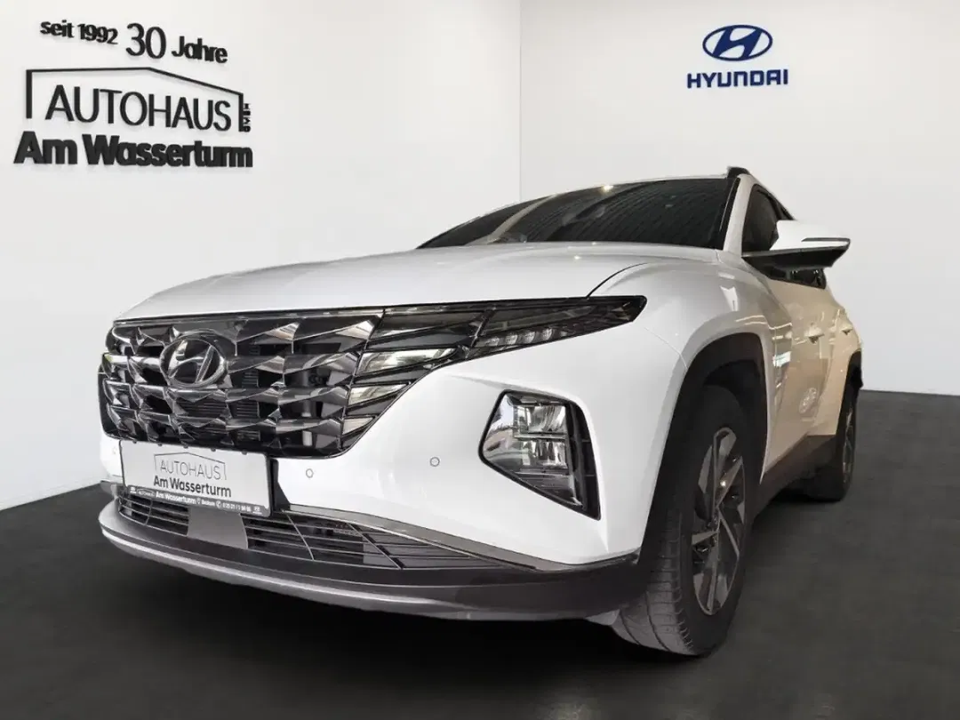Hyundai TUCSON - Thumbnail 1