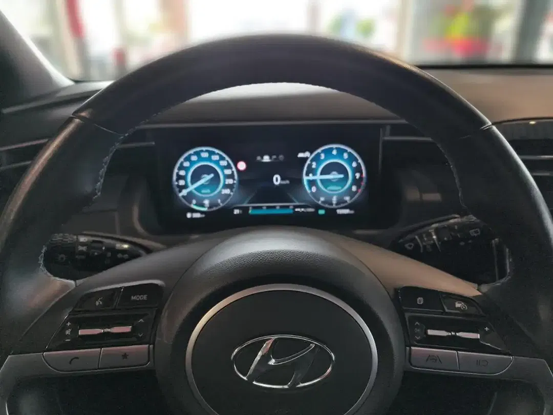 Hyundai TUCSON - Thumbnail 11