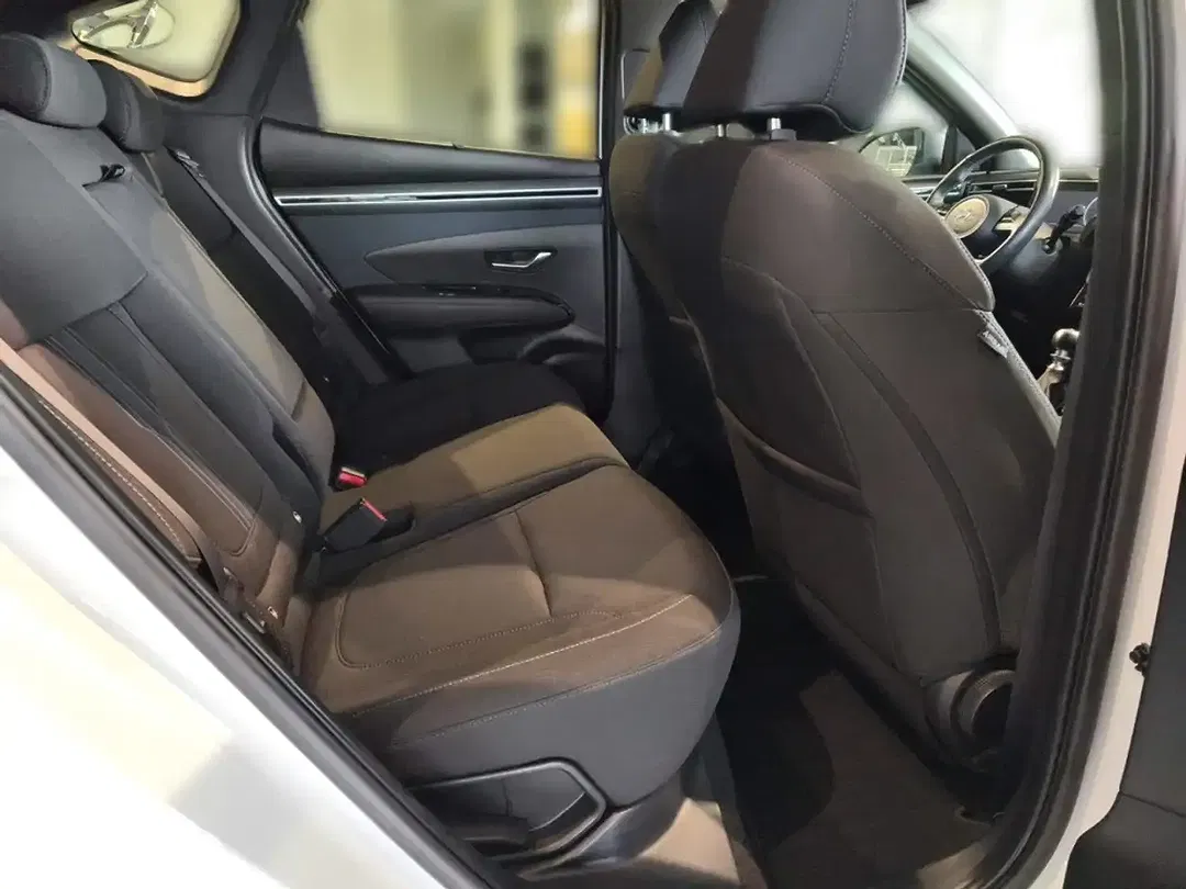 Hyundai TUCSON - Thumbnail 14
