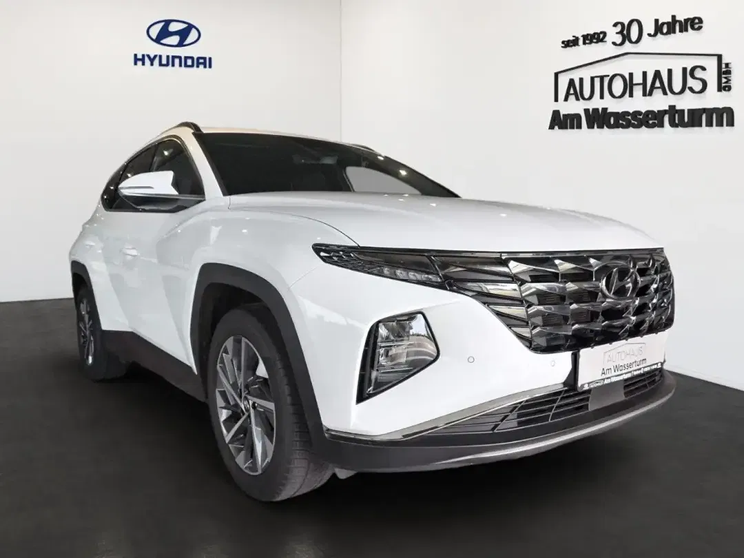 Hyundai TUCSON - Thumbnail 2