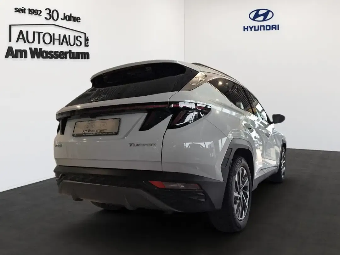 Hyundai TUCSON - Thumbnail 4