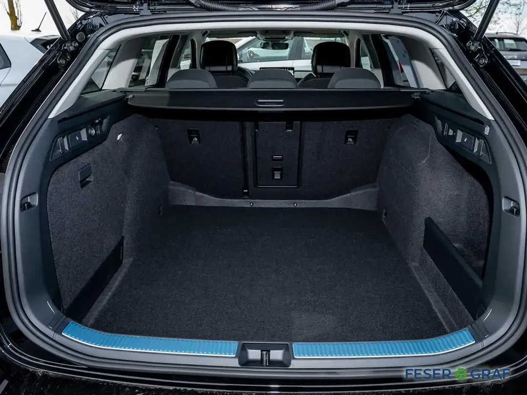 Skoda Superb - Thumbnail 9