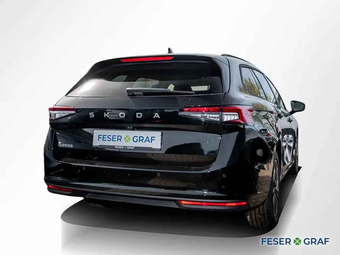 Skoda Superb - Thumbnail 2