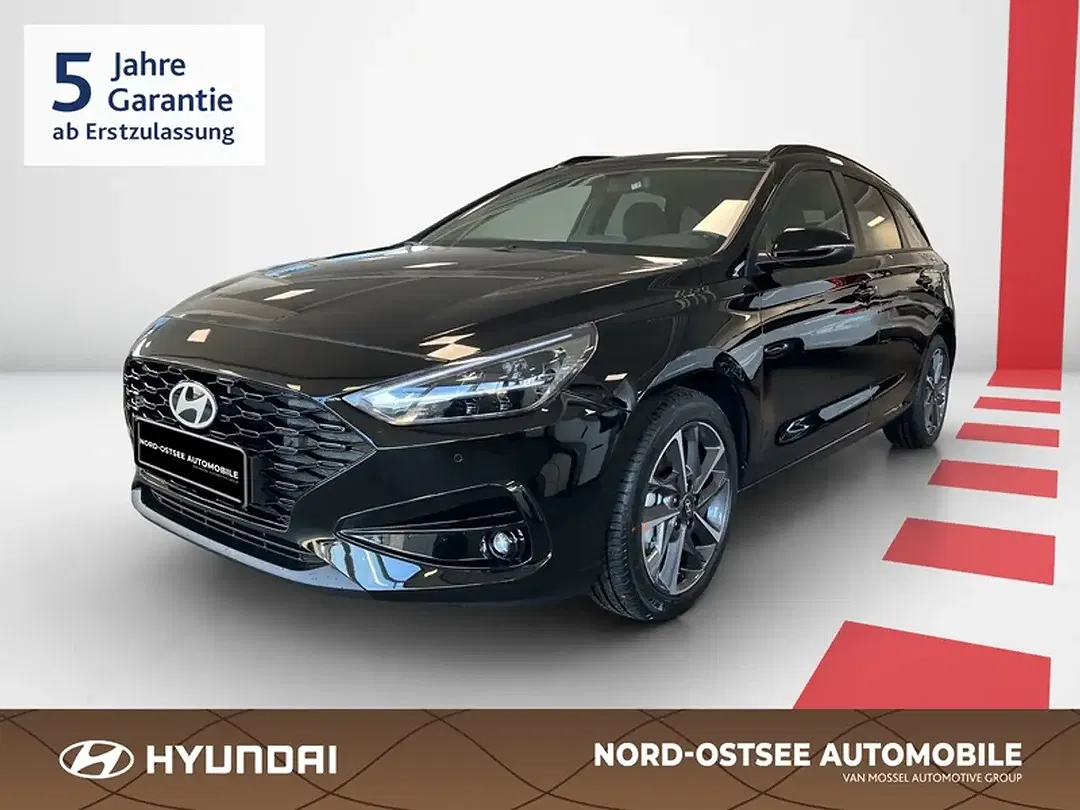 Hyundai i30 - Thumbnail 1