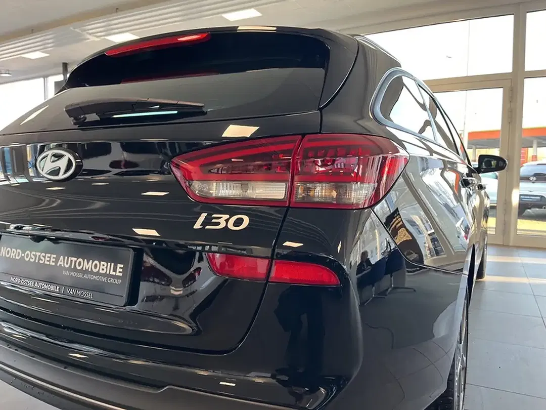 Hyundai i30 - Thumbnail 12