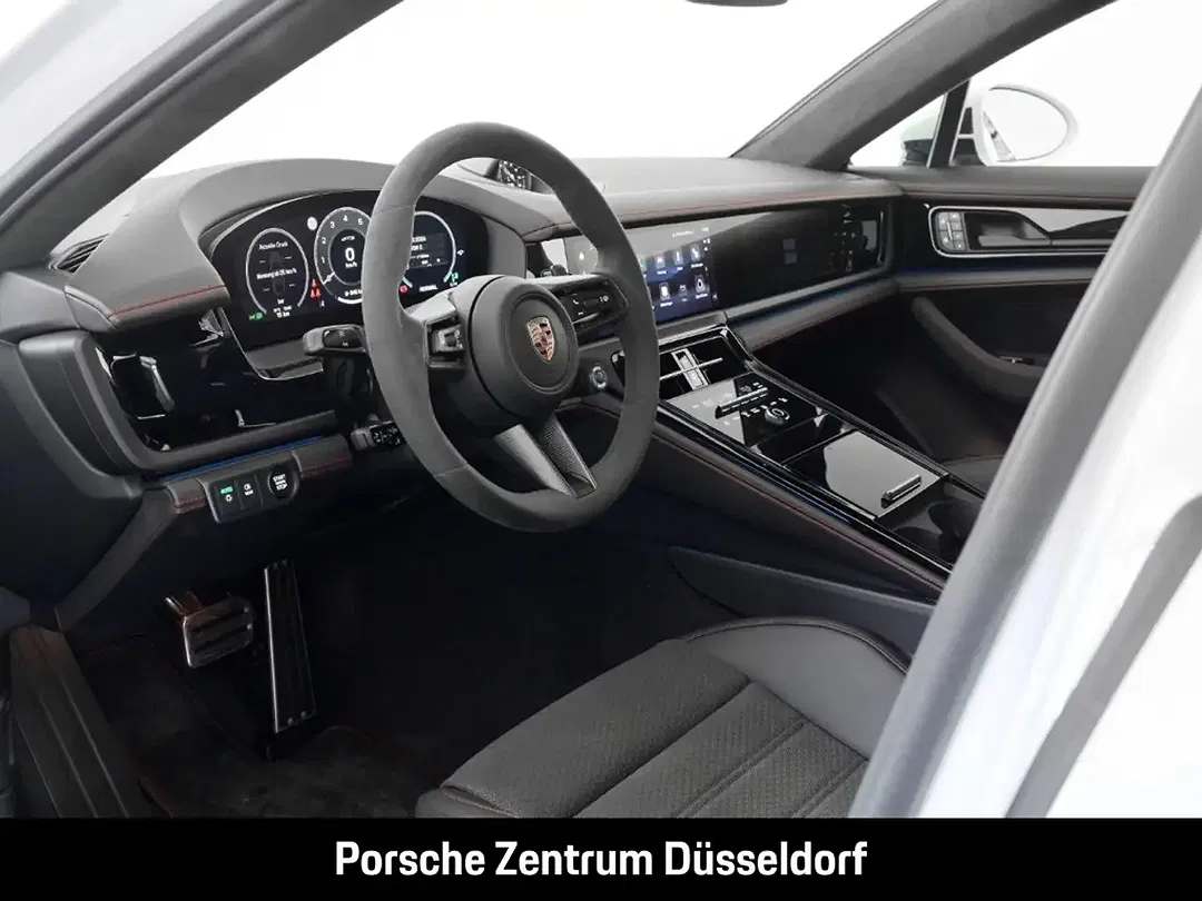Porsche Panamera - Thumbnail 10