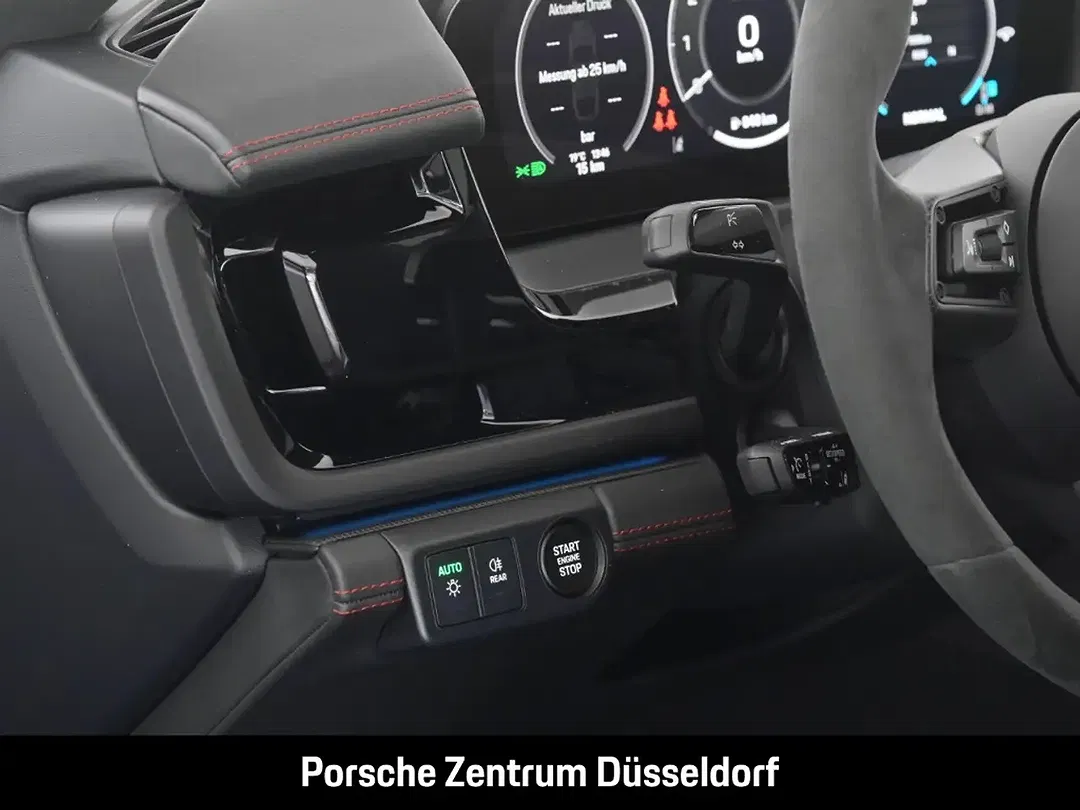 Porsche Panamera - Thumbnail 11