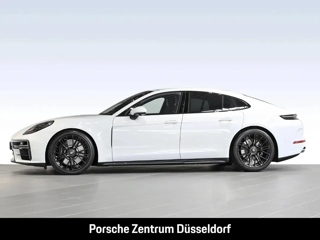 Porsche Panamera - Thumbnail 2