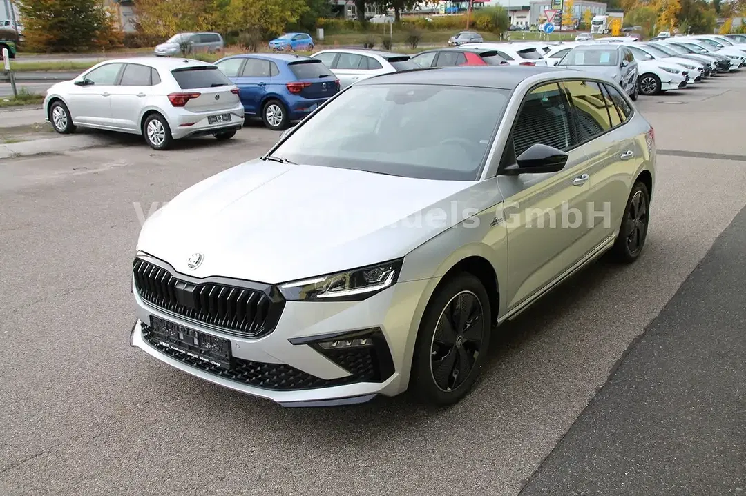 Skoda Scala - Thumbnail 4