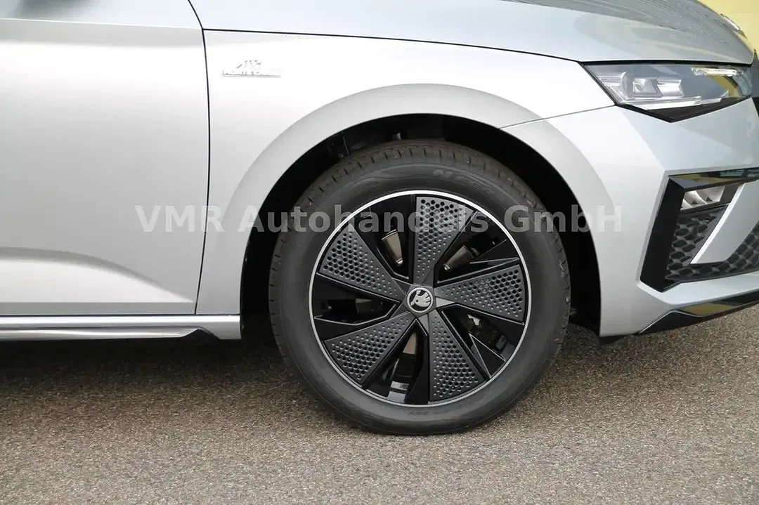 Skoda Scala - Thumbnail 8