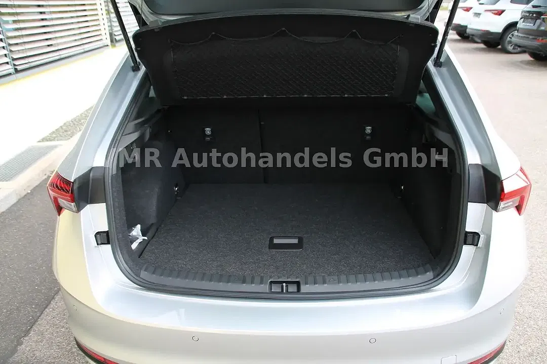 Skoda Scala - Thumbnail 9