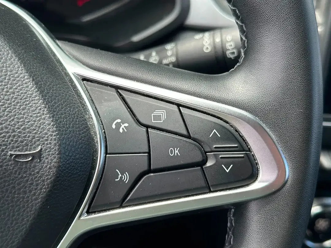 Renault Captur - Thumbnail 22