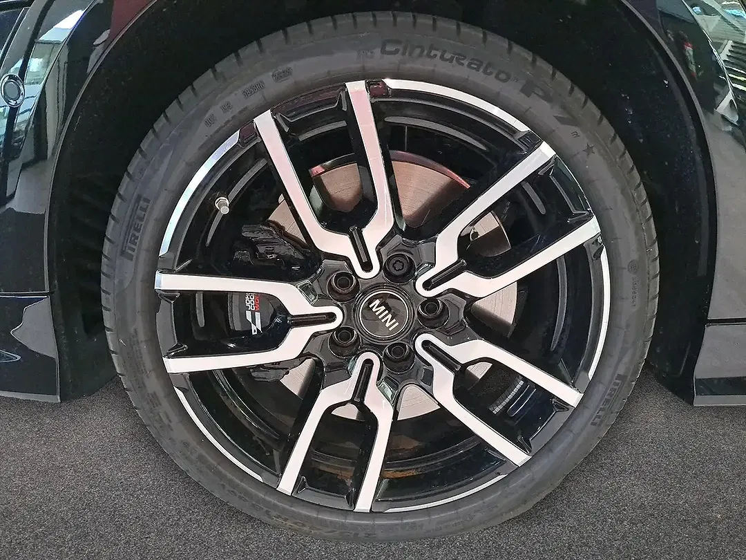 MINI Cooper C - Thumbnail 10