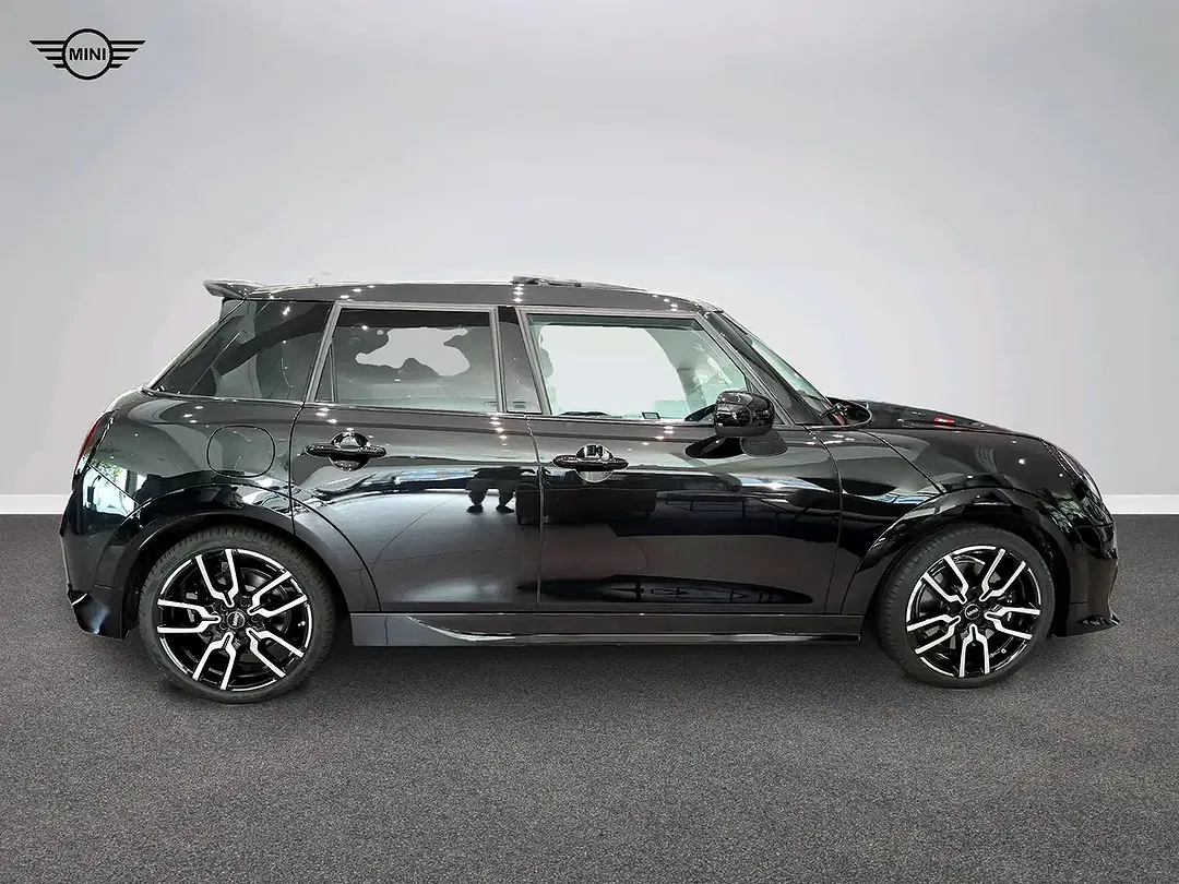 MINI Cooper C - Thumbnail 3