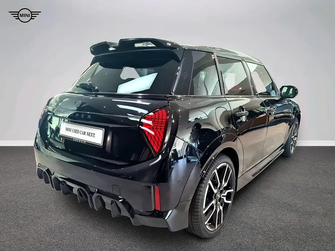 MINI Cooper C - Thumbnail 5