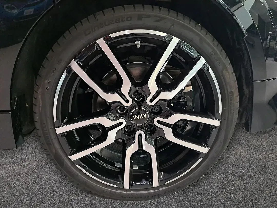 MINI Cooper C - Thumbnail 8