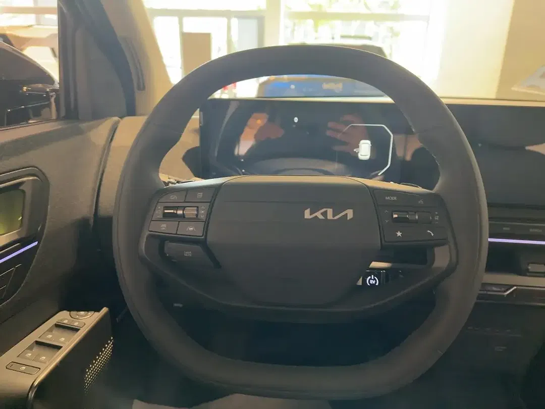 Kia EV2 - Thumbnail 10