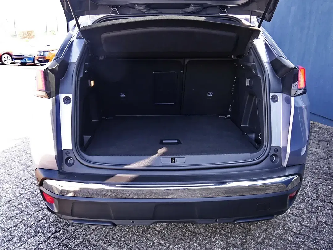 Peugeot 3008 - Thumbnail 9