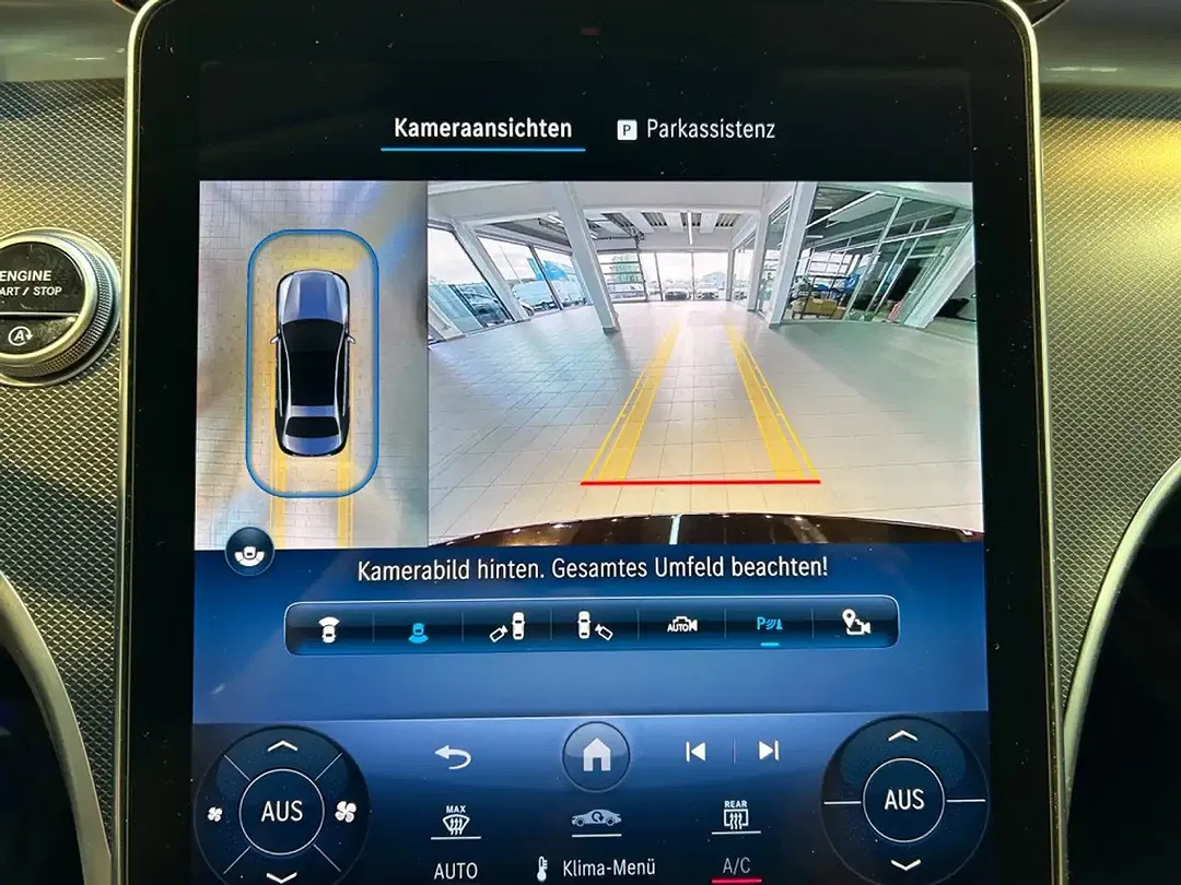 Mercedes-Benz C 300 - Thumbnail 6