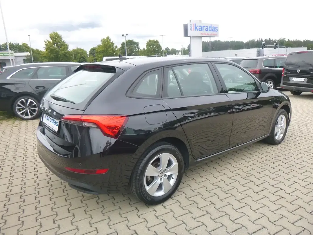 Skoda Scala - Thumbnail 6