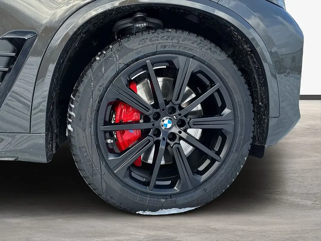 BMW X5 - Thumbnail 2