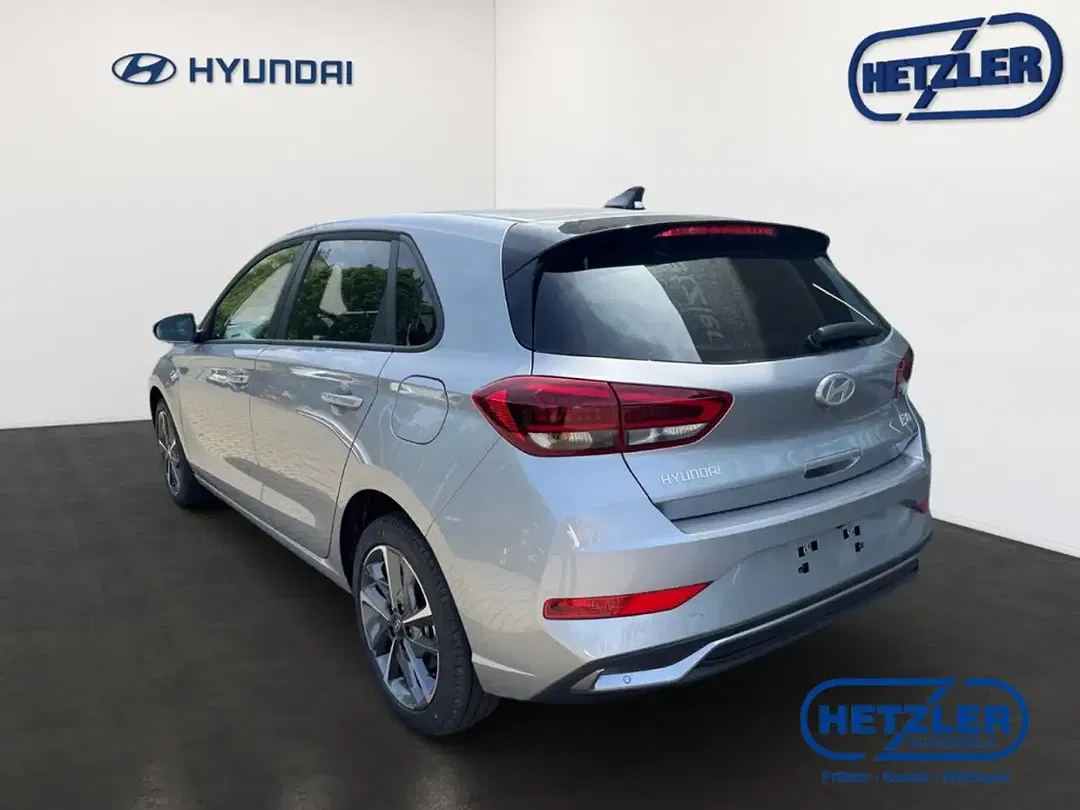 Hyundai i30 - Thumbnail 4